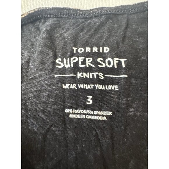 Torrid Womens 3x Super Soft Tee Acid Washed Grunge Punk Dolman Sleeve Goth Basic - Picture 3 of 9